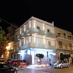 La Terrazza Couette-café